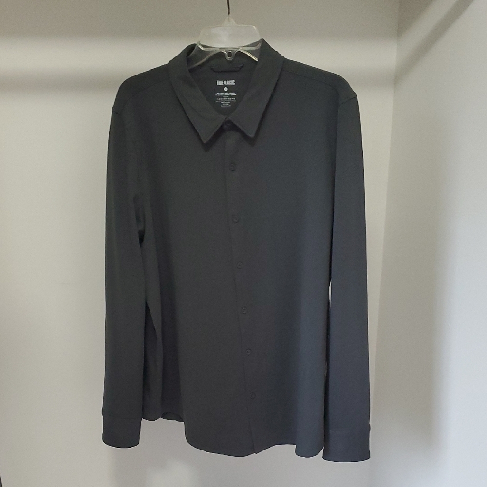 True Classic Black T-Shirt
